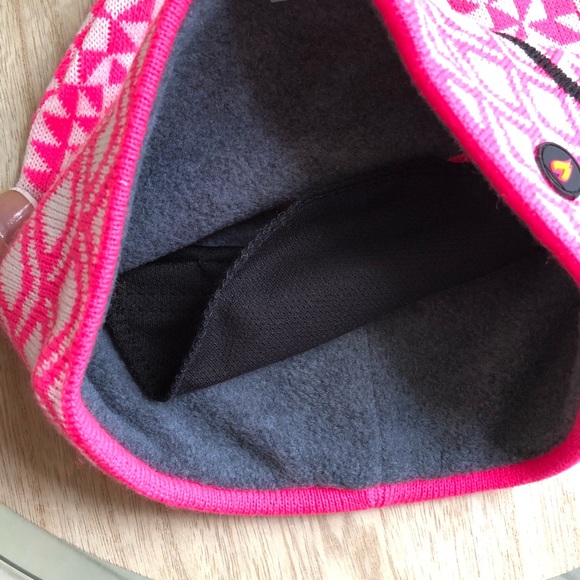 Hotmocs Pink/White Jacquard Beanie - Like-New! - Picture 2 of 7